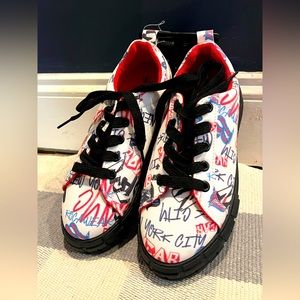 Graffiti Rocawear Shoes